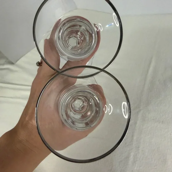 Vintage Crystal Candle Holders Set of 2 Smoked Rim Faceted Stem Votive - Picture 8 of 9